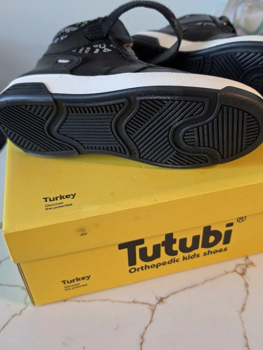 TUTUBI big Kids Leather Sneakers With Real Shirling Lining And Ortopedic Soles